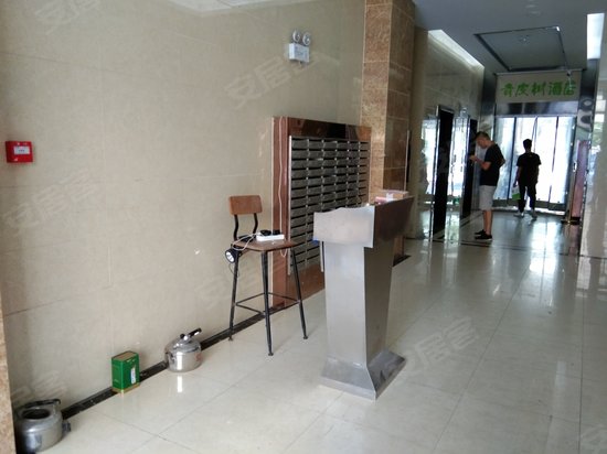 文一名门湖畔小米空间 