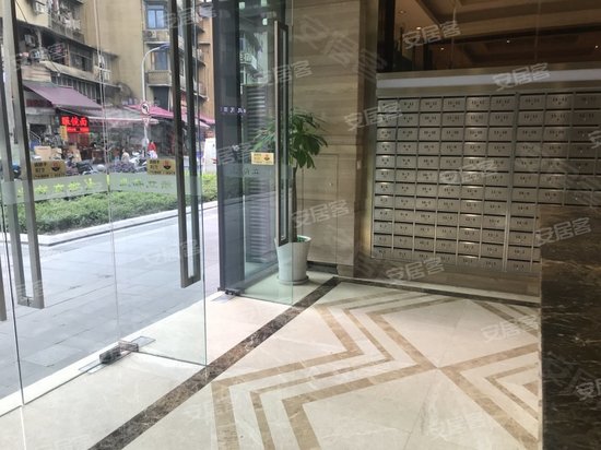 大坪英利国际广场中心(商住楼) 