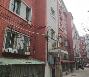 东黄城根南街86号院