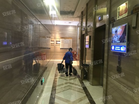 大坪英利国际广场中心(商住楼) 