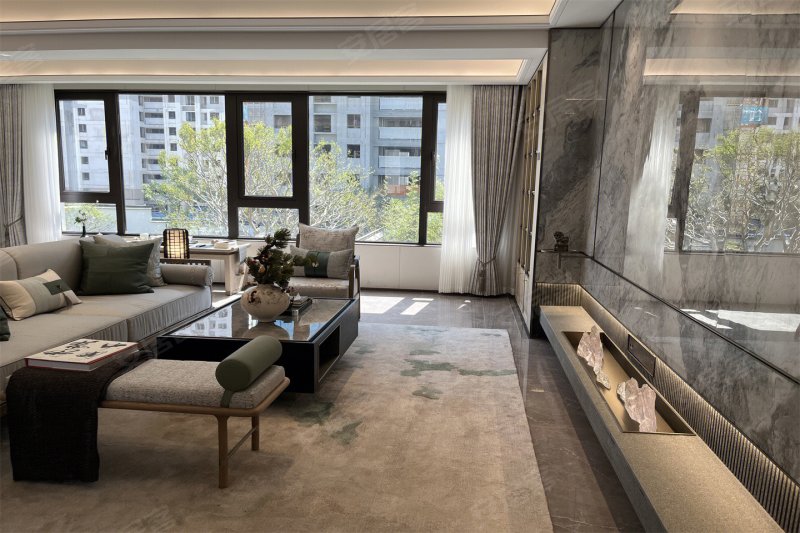 建发玺院93平133万