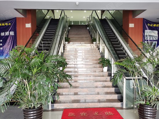 众德松福商务中心 