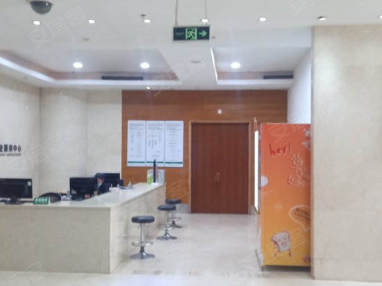 国际贸易中心(商住楼) 