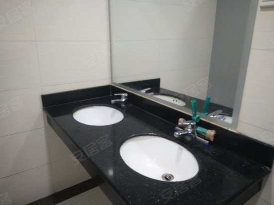 银座商城八一店 