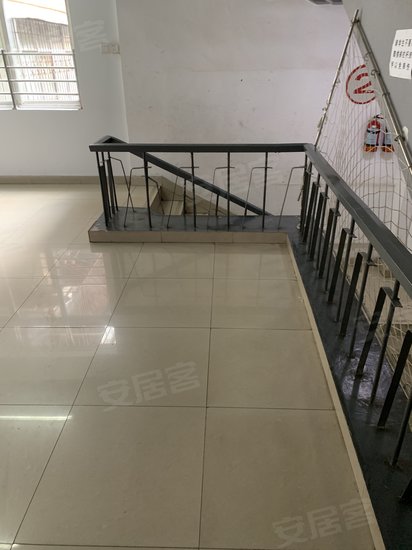 集丰岔街庭院写字楼 