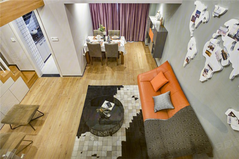 卓伯根1900德系双地铁  寓