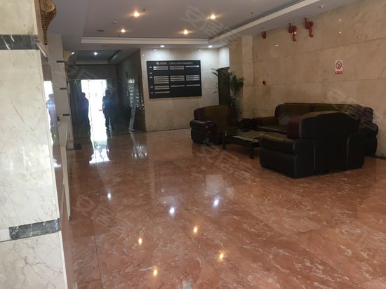 九鼎名仕顿商务楼 