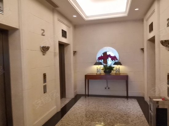 昆明世界贸易中心 