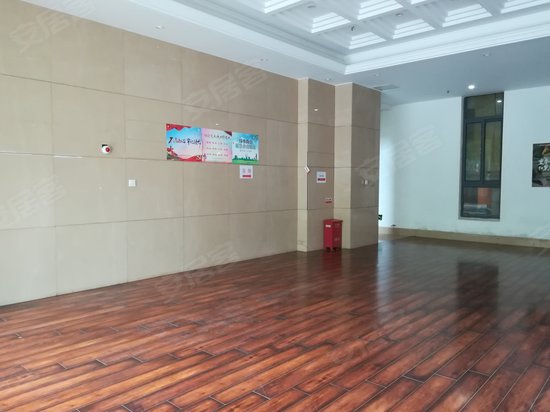 紫晶龙华广场(商住楼) 