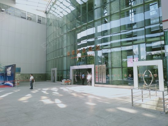 深圳特区报业大厦 