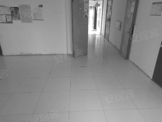 吴越新天地广场 