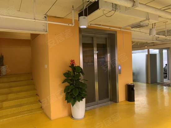 万物社创想公社 