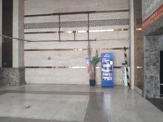 华南集团国际财讯中心 