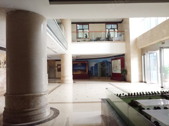 冠陆两江汇谷写字楼 