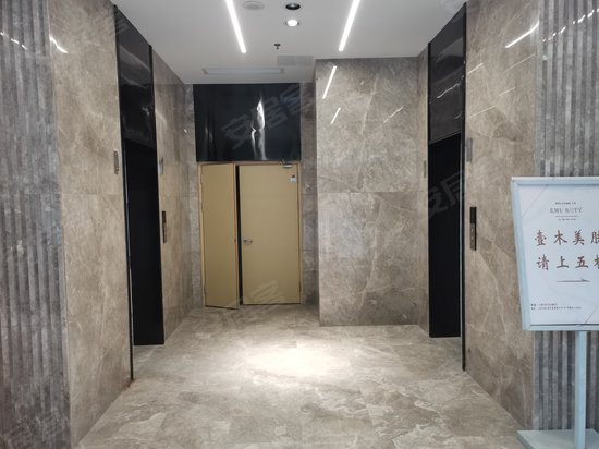 绿地浦汇广场(办公) 