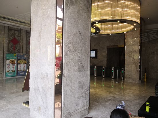 华晨世纪广场(办公) 