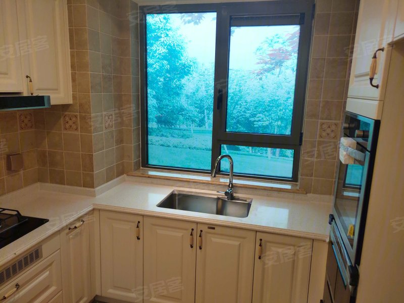 历下准现房 cbd北 核心位置 欢迎咨询,济南天玺铂悦澜庭二手房,194万