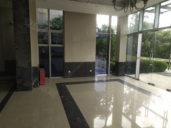 新世界国际公寓 