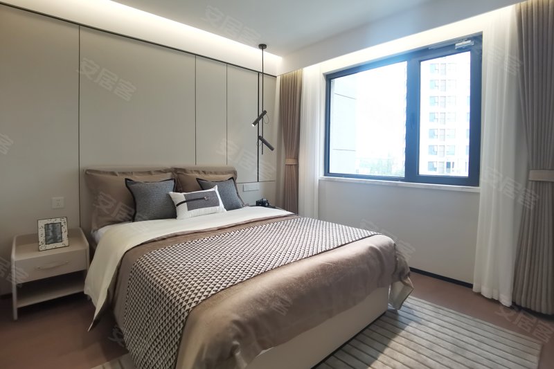 现房 现房 灞河河景房 颐和府 买到即交付,颐合府(新房)二手房,220万