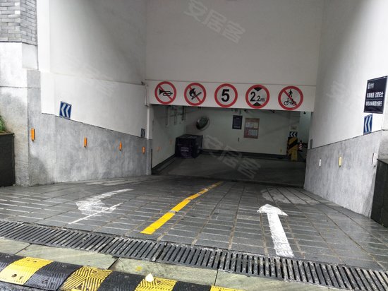 玉皇山南基金小镇 