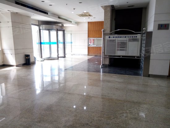 外高桥商务大厦 