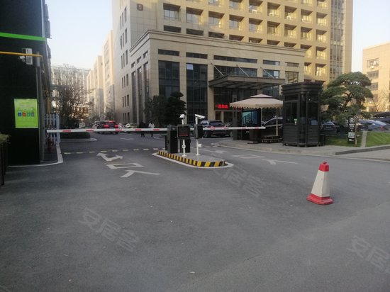 钓鱼实业科技园 