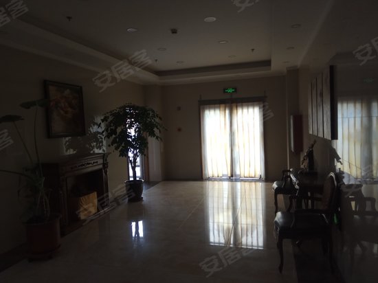 侯台集团经贸中心 