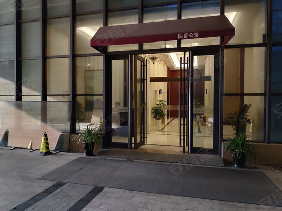 嘉丽慈溪环球中心 