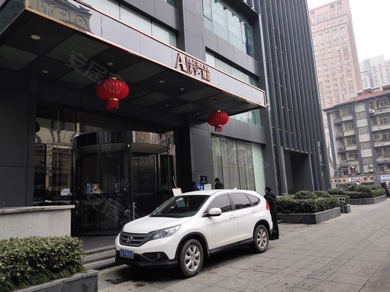 苏宁生活广场(商住楼) 