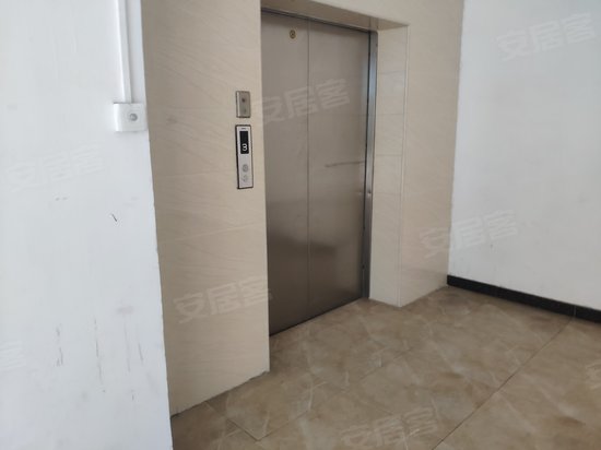 新广从汽配城写字楼 