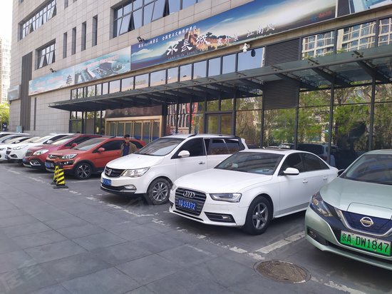 宋家庄交通枢纽大厦