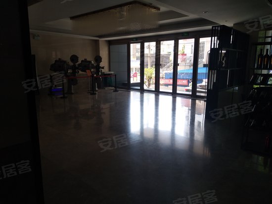 十六所物业大厦 