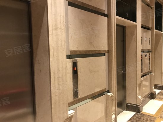 嘉裕礼顿阳光公寓