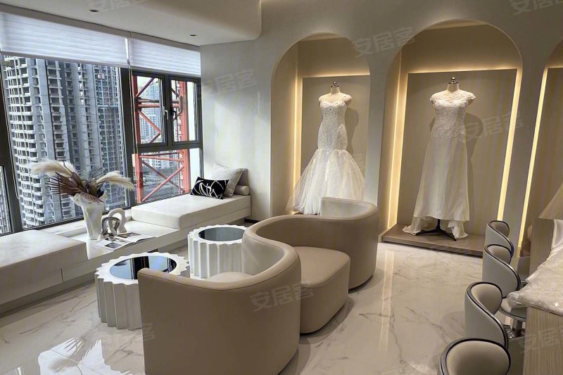 华宇城公寓三轻轨跃层平层可选