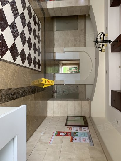 兰亭御湖城财富中心 