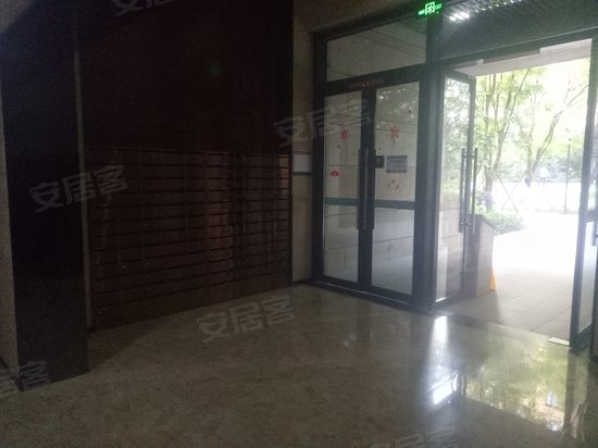 鲁能星城十三街区 