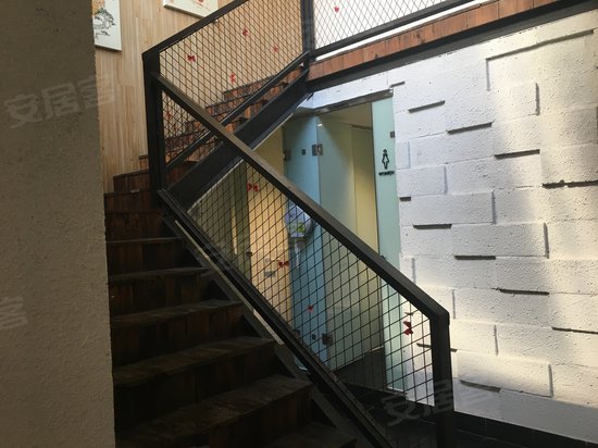 一起青年创业社区 