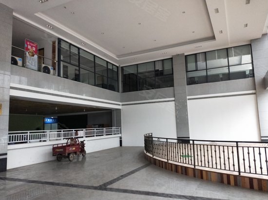 金丹科技创业大厦 