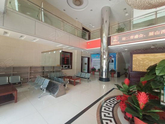 龙城青春创客村 