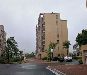 江岸景城