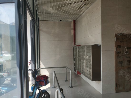 白杨湾国际公馆 