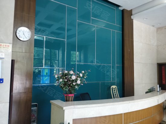 广厦绿洲商务楼 