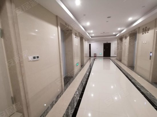 山东高速西海岸中心(商住楼) 