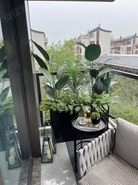 299万 旭辉高端铂悦系 沿湖叠加别墅 上叠看景下叠带院,铂悦湖前二手