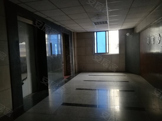 一环路西一段4号 