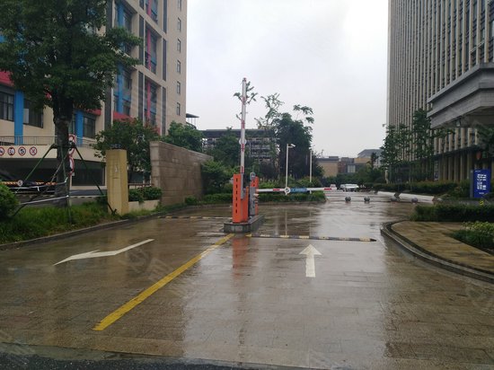 万华创新科技大厦 