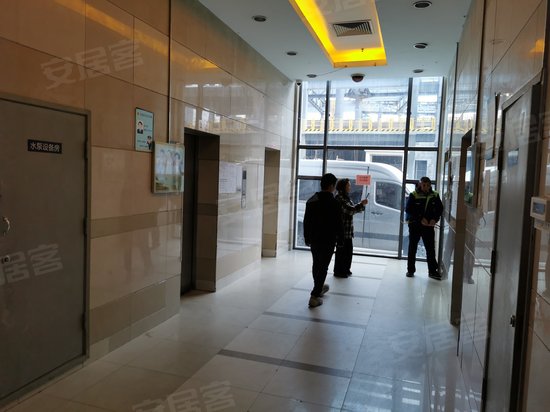 上海新体育广场 