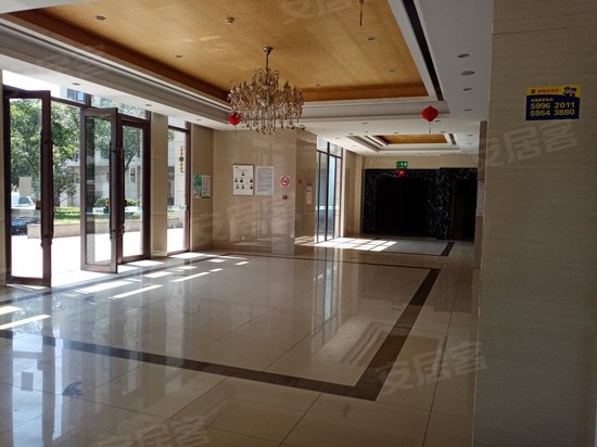 中茂世纪财富广场 