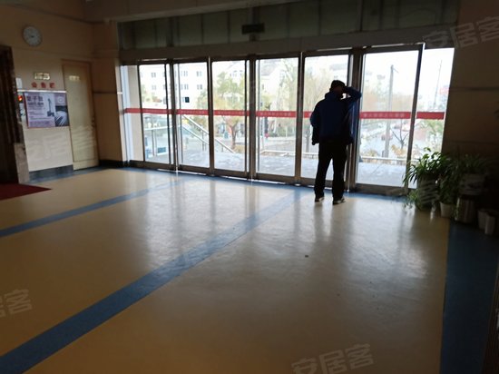 励智少儿培训大厦 