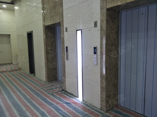 航天城中心广场 